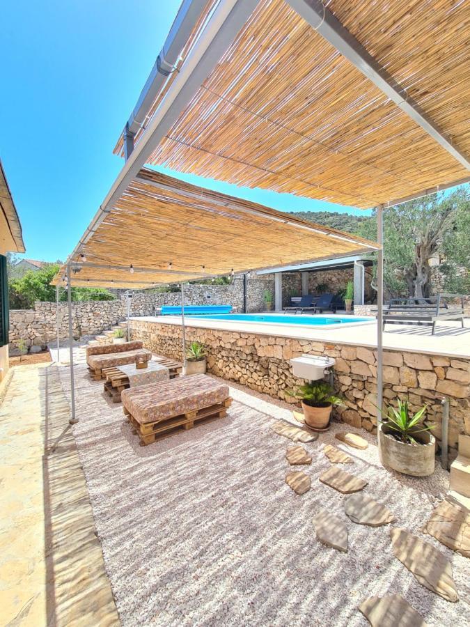 Vinišće Olive Tree - House With Pool 빌라 외부 사진