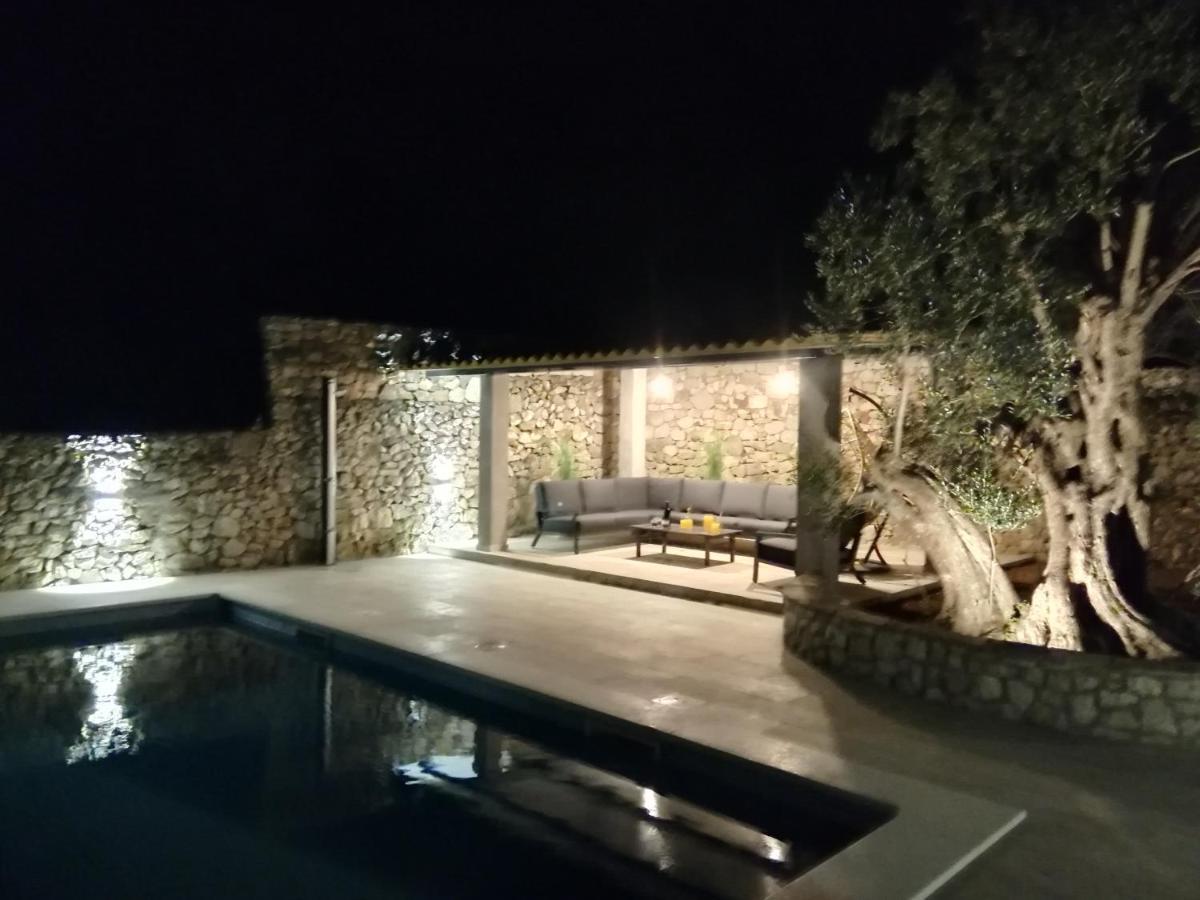 Vinišće Olive Tree - House With Pool 빌라 외부 사진